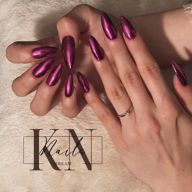 Long magenta chrome almond nails — an original Kinga Nails design